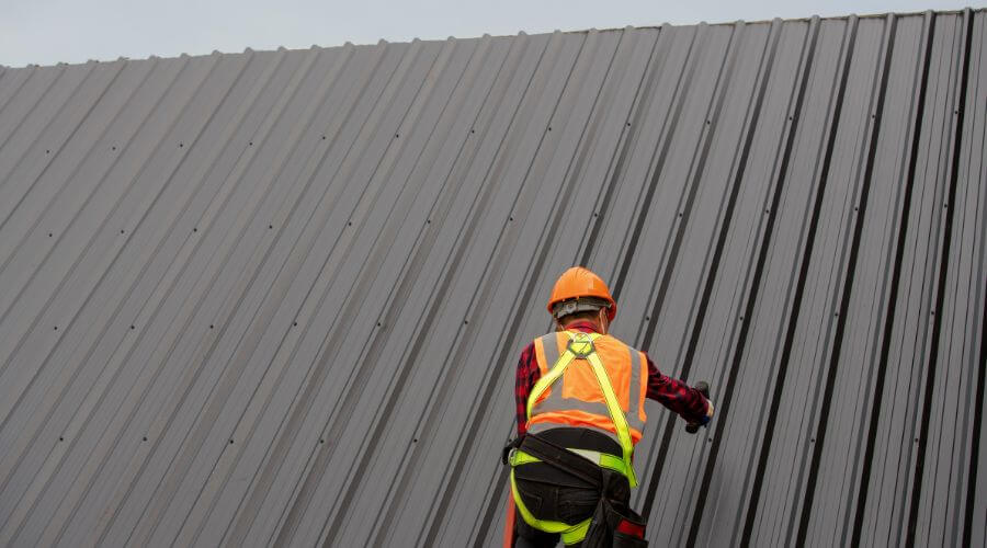 Professional metal roof installation services in Lesterville, MO